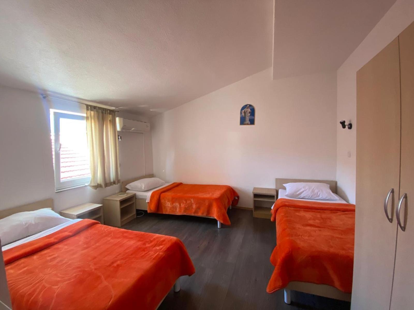 Pansion Maglica Bed & Breakfast Međugorje Екстериор снимка