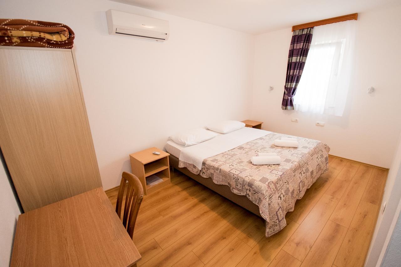 Pansion Maglica Bed & Breakfast Međugorje Екстериор снимка